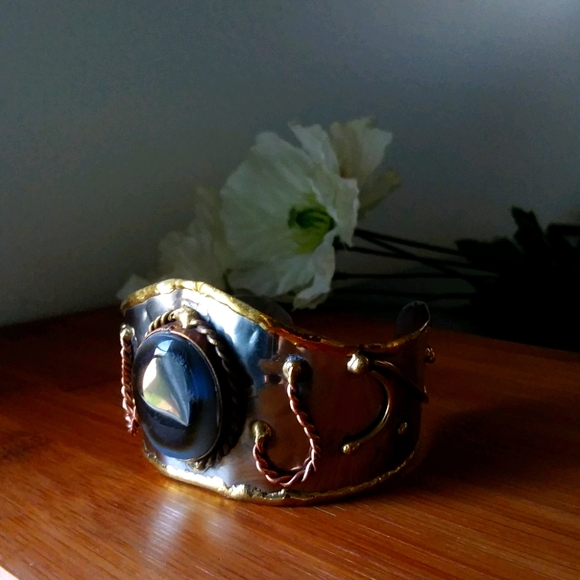 1PC Beautiful Brass & Stainless Steel Bracelet - Picture 2 of 6